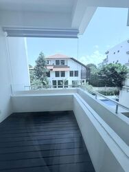 East Signature (D15), Apartment #592511521